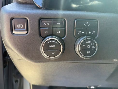 Used 2023 Chevrolet Silverado 1500 RST AWD/4WD image 16
