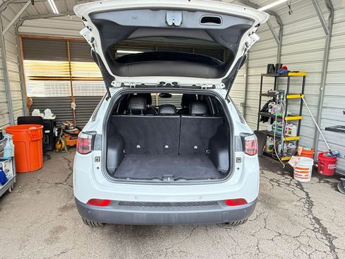 Used 2025 Jeep Compass Limited AWD/4WD image 31