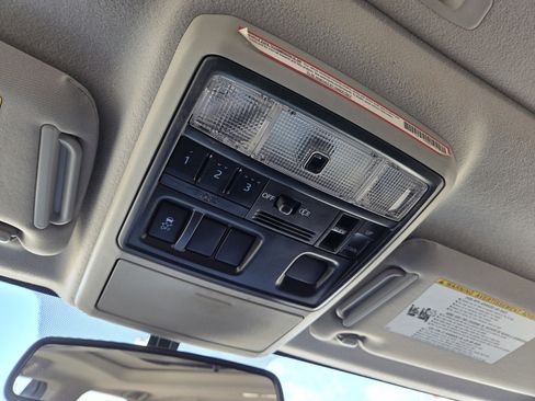 Used 2019 Toyota 4Runner SR5 Premium image 35