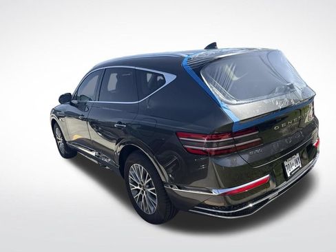 Used 2026 Genesis GV80 2.5T RWD image 3