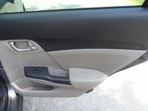 Used 2013 Honda Civic LX image 21