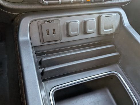 Used 2017 GMC Sierra 2500 Denali w/ Duramax Plus Package image 27