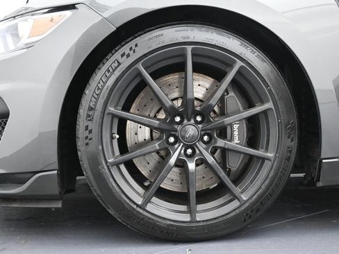 Used 2017 Ford Mustang Shelby GT350 w/ Electronics Package image 33