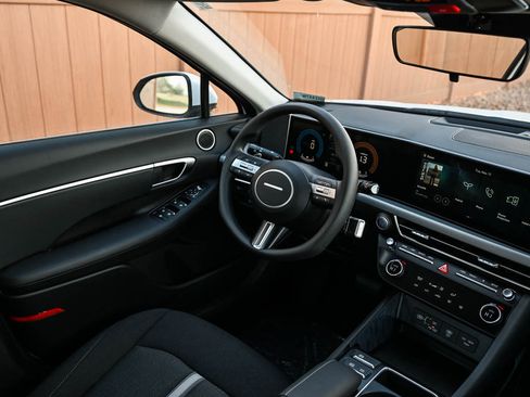 New 2026 Hyundai Sonata Blue image 12