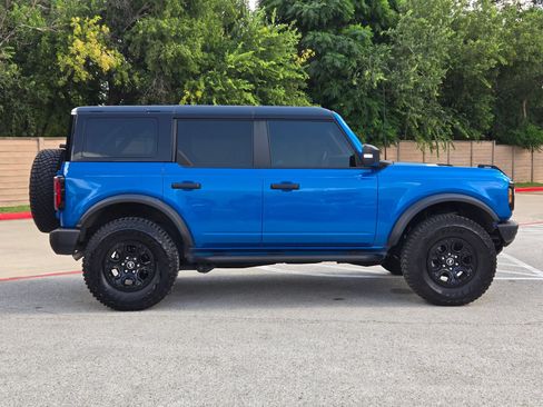Used 2024 Ford Bronco Wildtrak AWD/4WD image 2