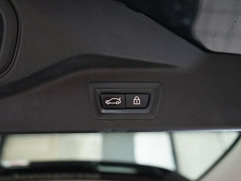 Used 2020 BMW X7 xDrive40i w/ Premium Package AWD/4WD image 62