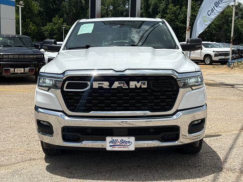 Used 2025 RAM 1500 Big Horn AWD/4WD image 14