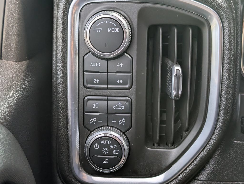 Used 2020 GMC Sierra 2500 Denali w/ Denali Ultimate Package AWD/4WD image 13