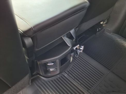 New 2026 RAM 2500 Tradesman w/ Chrome Appearance Group AWD/4WD image 8