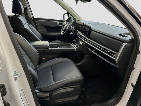 Used 2025 Hyundai Santa Fe SEL image 34