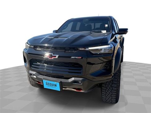 Certified 2024 Chevrolet Colorado ZR2 w/ ZR2 Convenience Package III image 1