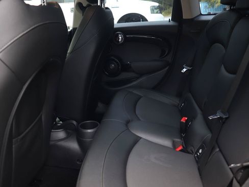 Used 2019 MINI Cooper S FWD image 12