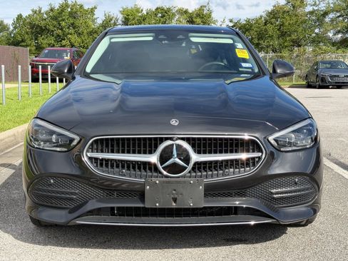 Used 2023 Mercedes-Benz C 300 Sedan image 3
