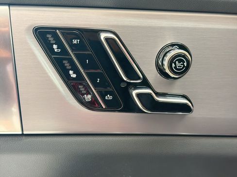 New 2026 Cadillac Vistiq Luxury AWD/4WD image 17