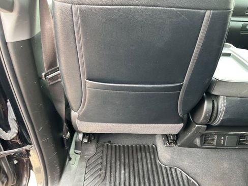 Used 2023 Chevrolet Silverado 1500 Custom image 20