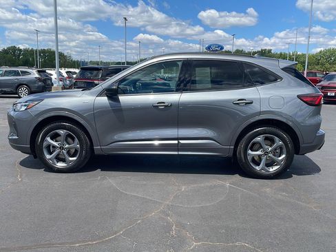 Used 2024 Ford Escape ST-Line w/ Tech Pack #1 AWD/4WD image 2