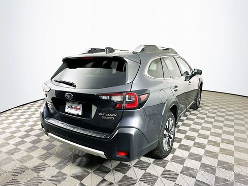 Used 2023 Subaru Outback Touring image 10