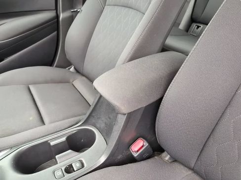 Used 2024 Toyota Corolla LE FWD image 19
