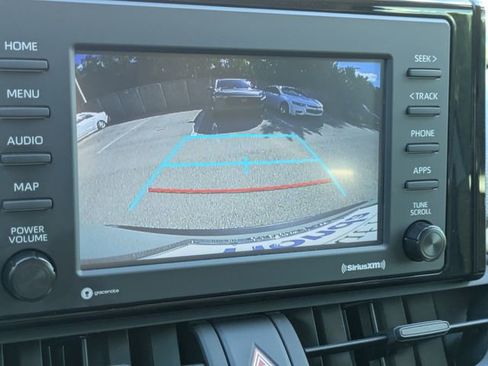 Used 2022 Toyota RAV4 XLE w/ Convenience Package image 23