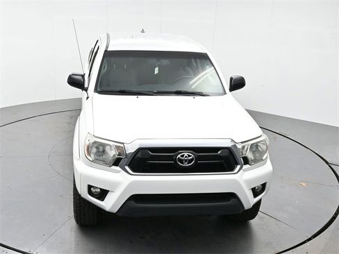 Used 2012 Toyota Tacoma PreRunner image 28