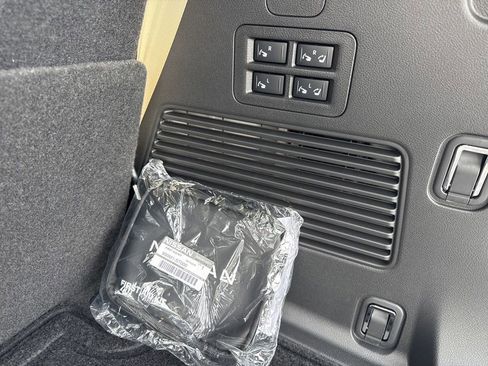 New 2026 Nissan Armada Platinum image 20