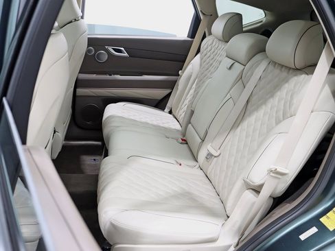 Used 2023 Genesis GV80 3.5T image 28