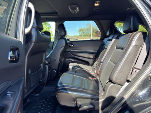 Used 2024 Dodge Durango GT AWD/4WD image 16