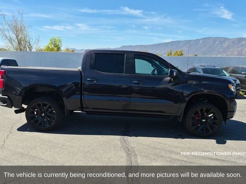 Used 2023 Chevrolet Silverado 1500 RST w/ Convenience Package II RWD image 4