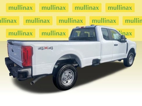 New 2026 Ford F250 XL w/ XL Chrome Package image 3