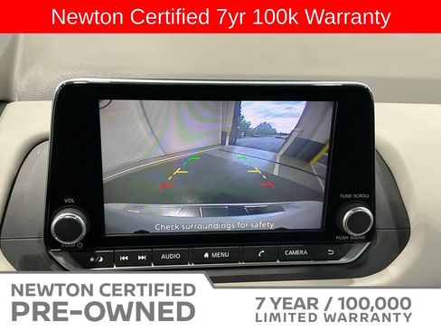 Used 2024 Nissan Rogue SV w/ SV Premium Package FWD image 20