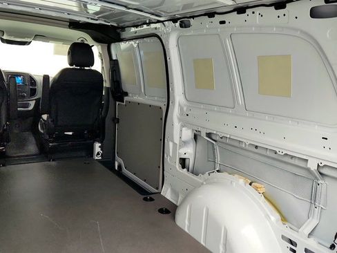 Used 2023 Mercedes-Benz Metris image 22