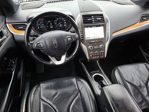 Used 2019 Lincoln MKC Reserve w/ MKC Climate Package image 2