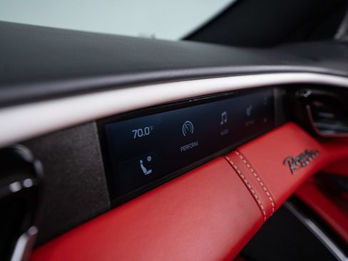 Certified 2025 Ferrari Roma Spider RWD image 34