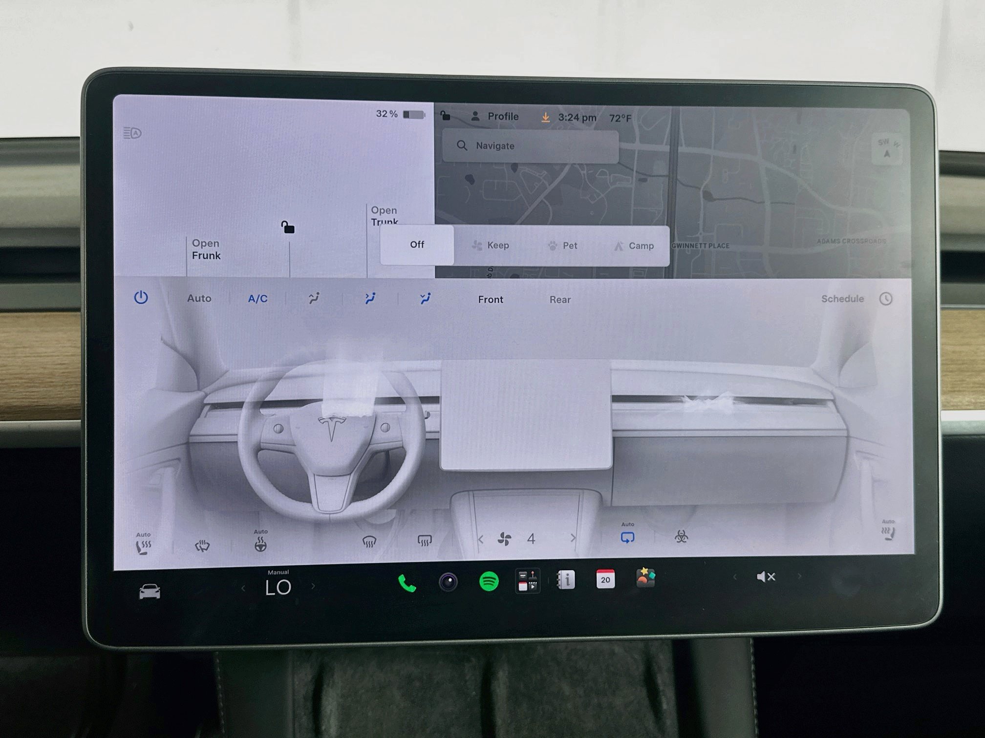 Used 2024 Tesla Model Y Long Range AWD/4WD image 22