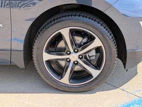 Used 2019 Chevrolet Equinox Premier AWD/4WD image 31