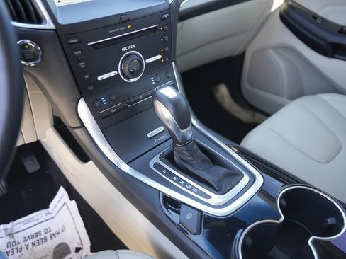 Used 2016 Ford Edge Titanium w/ Equipment Group 301A image 28
