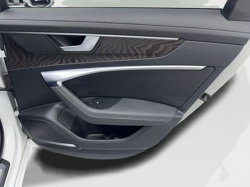 Used 2023 Audi A6 Premium Plus w/ Premium Plus Package image 43