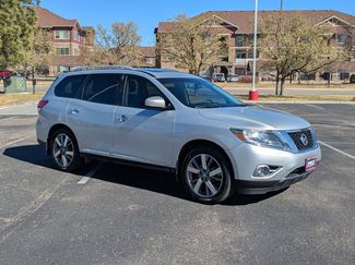 Used 2014 Nissan Pathfinder Platinum w/ Platinum Premium Package video 3
