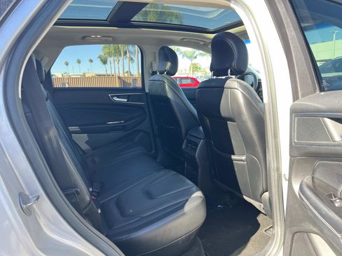 Used 2018 Ford Edge Titanium w/ Equipment Group 301A image 33