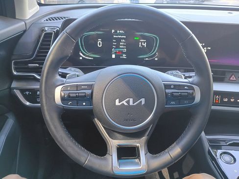 Certified 2025 Kia Sportage EX AWD/4WD image 24