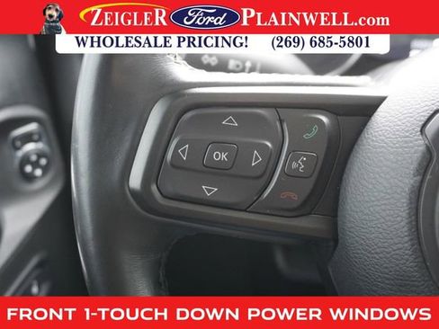 Used 2021 Jeep Gladiator Sport image 18