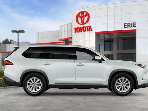 New 2026 Toyota Grand Highlander XLE image 14
