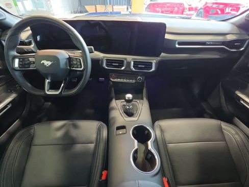 Used 2025 Ford Mustang GT Premium RWD image 27