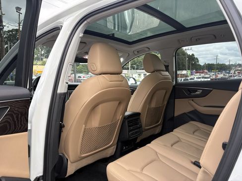 Used 2021 Audi Q7 3.0T Premium w/ Convenience Package AWD/4WD image 15