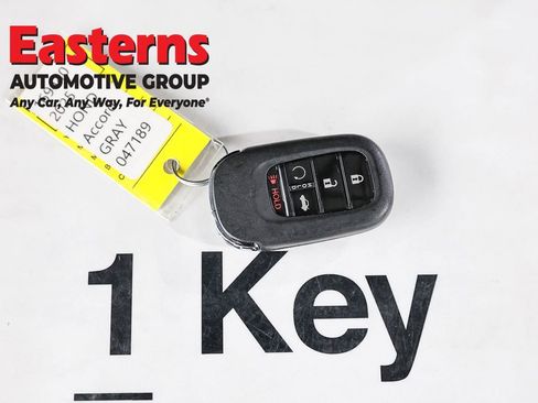 Used 2025 Honda Accord SE image 25