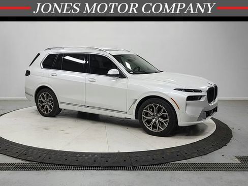 Used 2024 BMW X7 xDrive40i w/ Executive Package AWD/4WD image 1