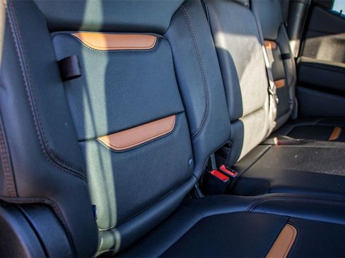 Used 2019 GMC Sierra 1500 AT4 w/ AT4 Premium Package image 24