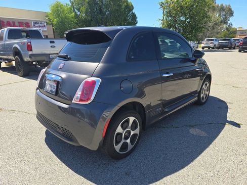 Used 2017 FIAT 500 e image 5