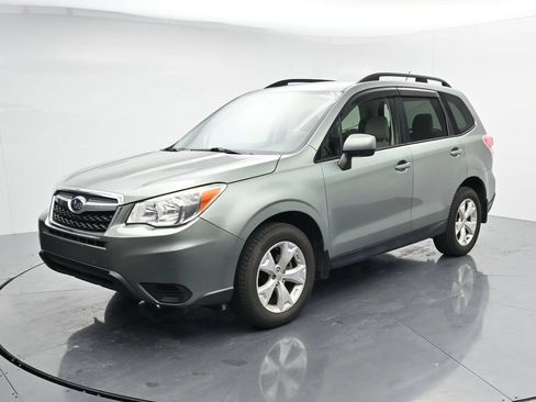 Used 2015 Subaru Forester 2.5i Premium w/ Popular Package #1 AWD/4WD image 4