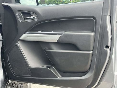 Used 2019 Chevrolet Colorado ZR2 w/ Colorado ZR2 Bison Edition AWD/4WD image 24